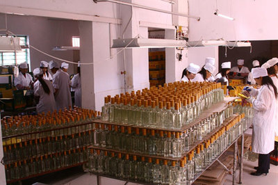 白酒生产摆脱塑化剂陈年好酿留风味也保口感-白酒生产,摆脱,塑化剂-机械工业行业-